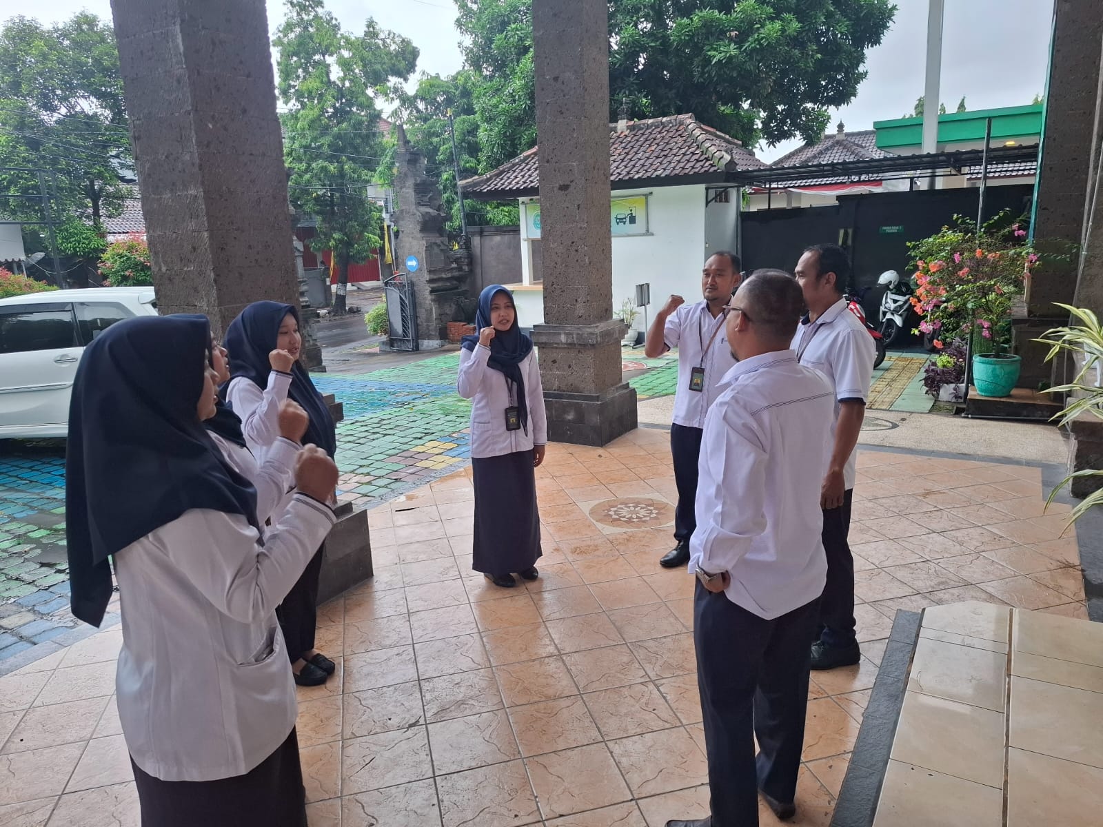 12 briefing2